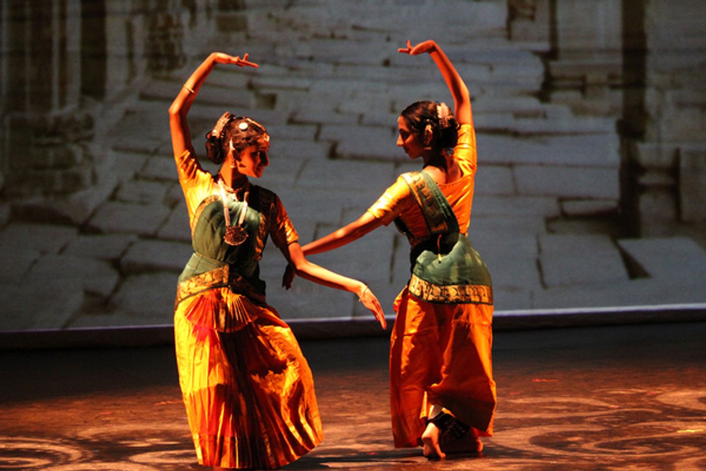 Photo Flash: MainStage Irving-Las Colinas Opens Season with RANG DE! COLOR ME INDIA!  Image