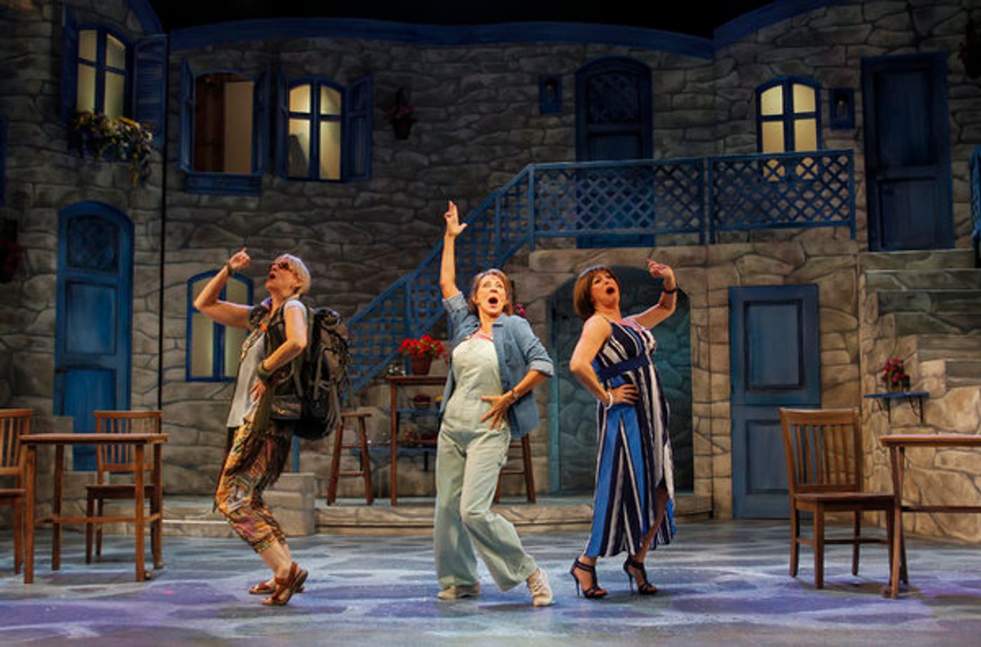 Photo Flash: My, My! MAMMA MIA Opens at Phoenix Theatre  Image