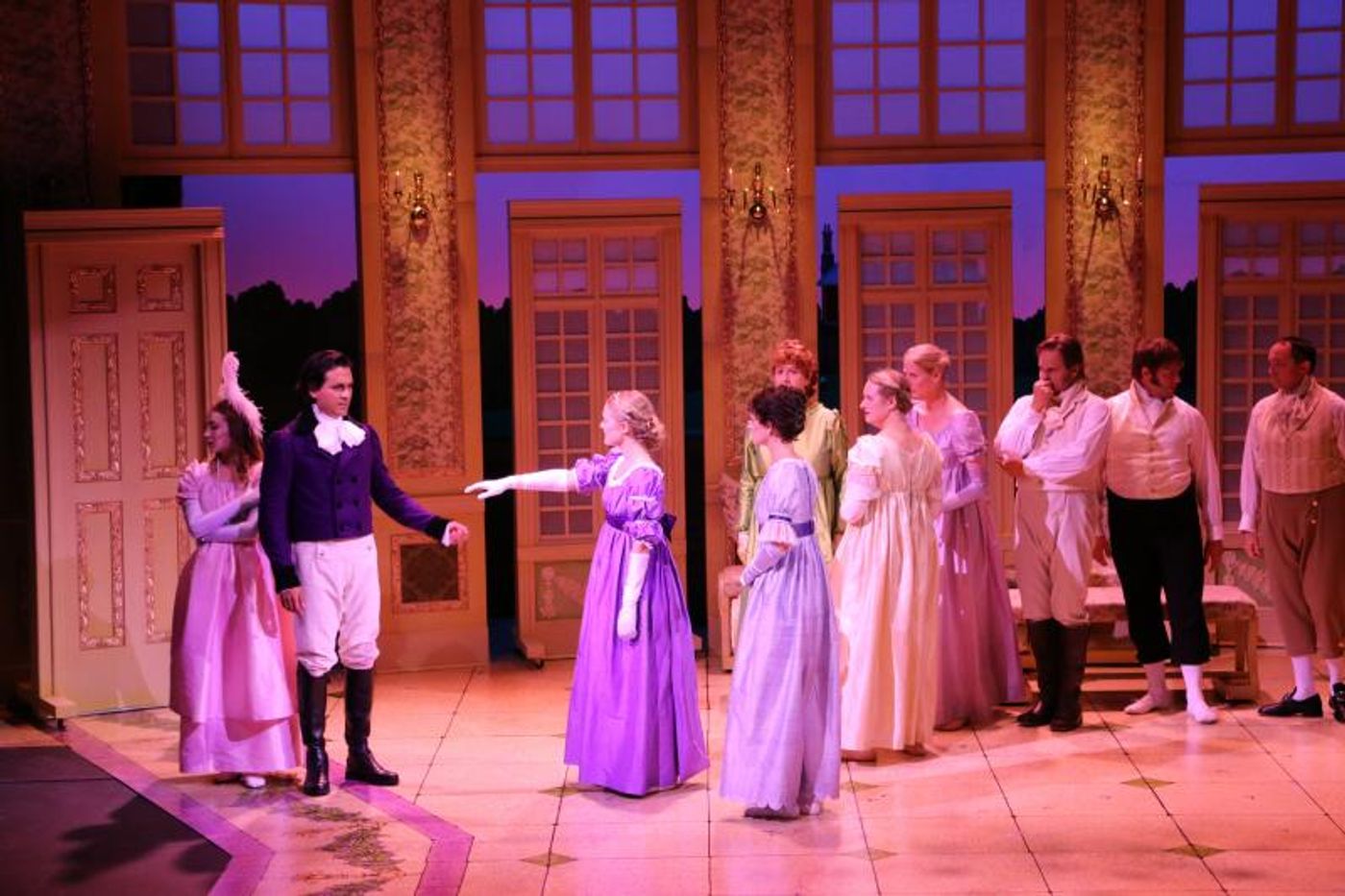 Review: Nashville Rep's Stylish Take on Jane Austen's SENSE AND SENSIBILITY  Image
