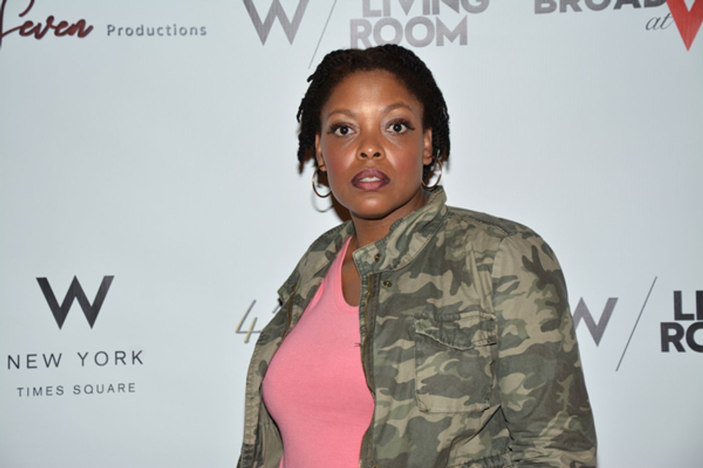 Photo Coverage: GROUNDHOG DAY Sings at W  Image