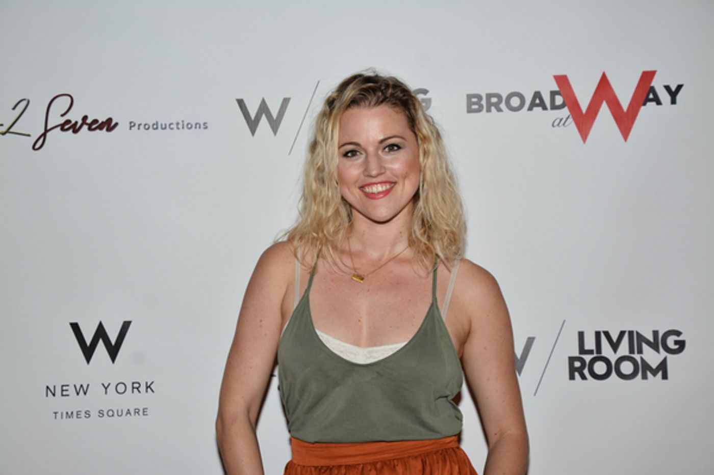 Photo Coverage: GROUNDHOG DAY Sings at W  Image