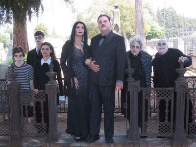 Riley Hyde, Darien Cabreana, Chloe  Angst, Rhonda Joy Taylor, Roger Caetano, Sarah Si Photo