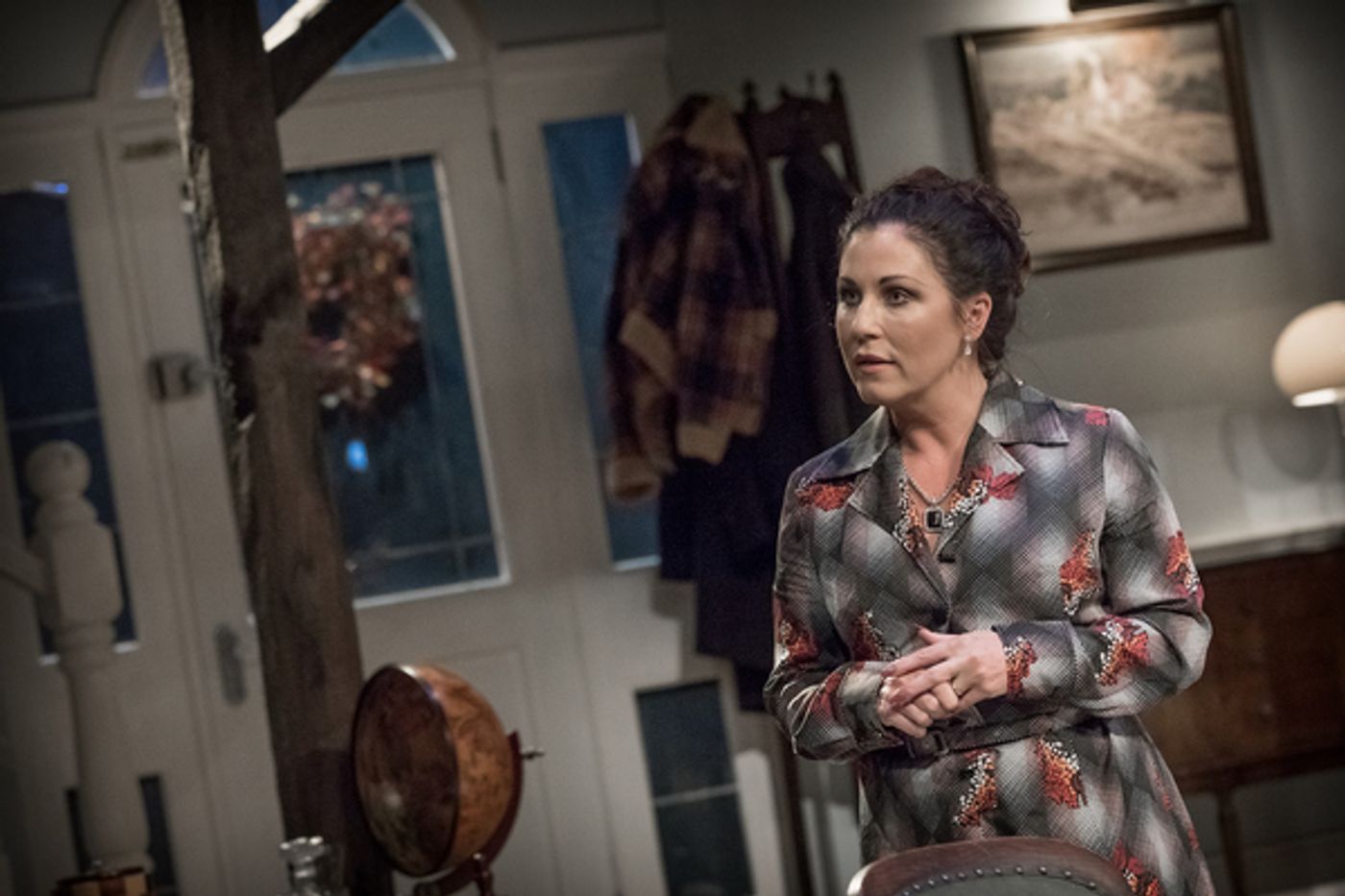 Photo Flash: First Look at DEATHTRAP Starring Paul Bradley and Jessie Wallace  Image