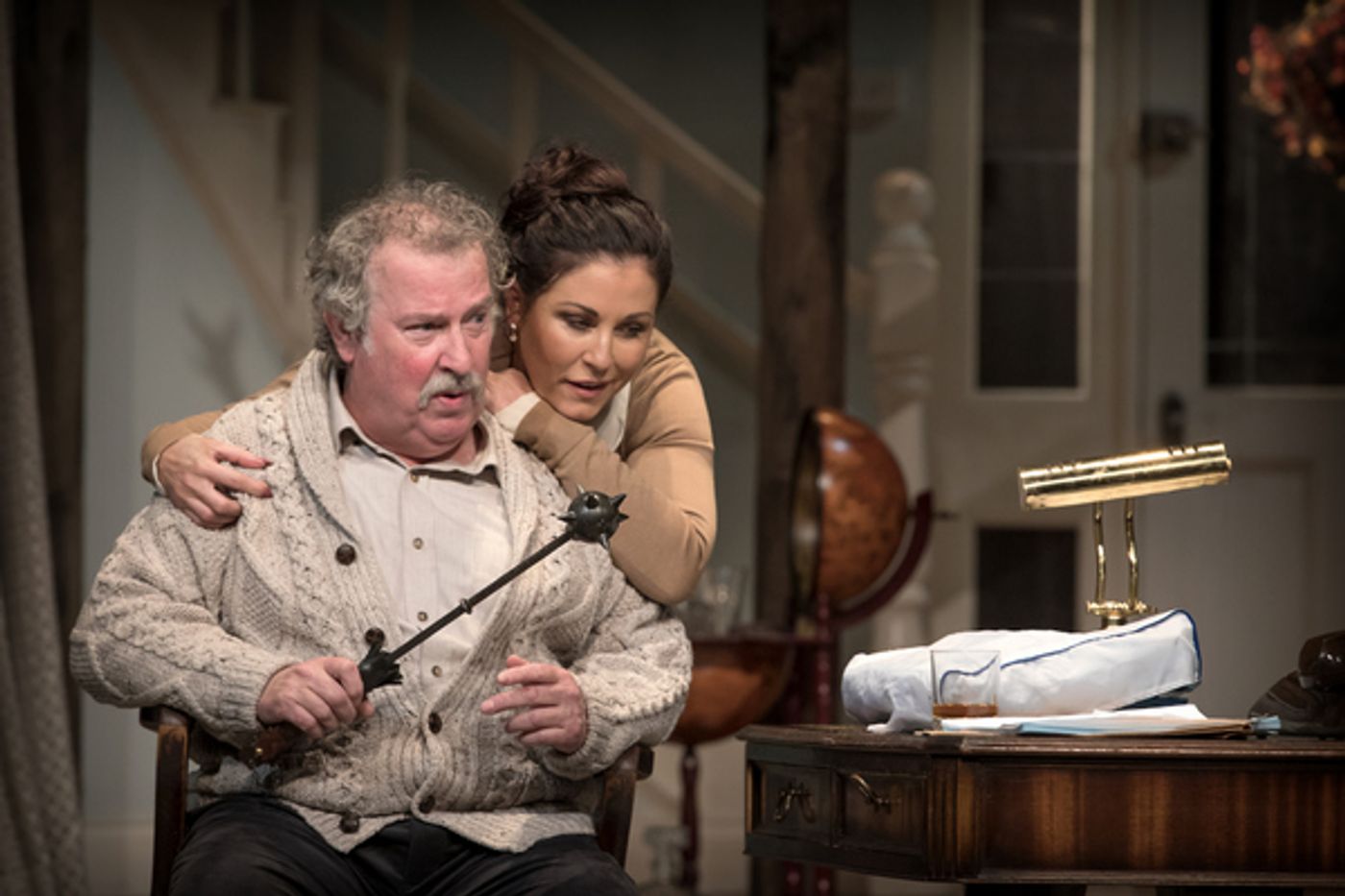 Photo Flash: First Look at DEATHTRAP Starring Paul Bradley and Jessie Wallace  Image
