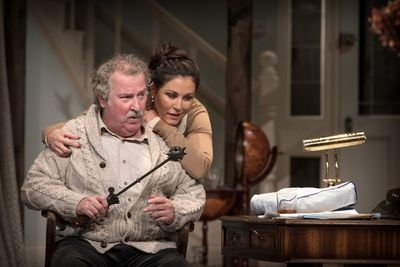 Paul Bradley and Jessie Wallace Photo