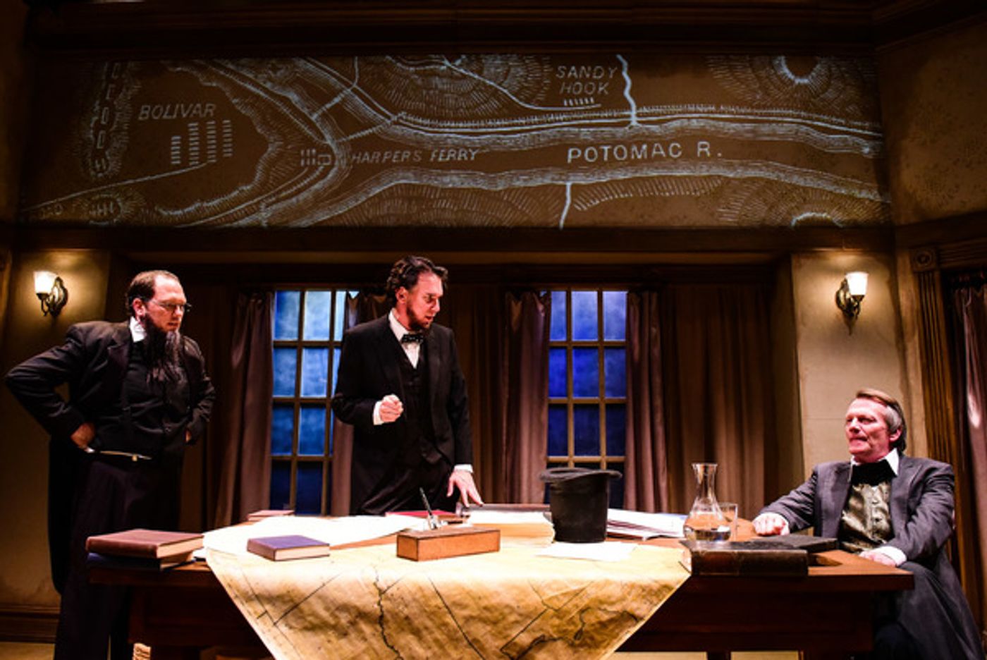 Photo Flash: THE HEAVENS ARE HUNG IN BLACK Makes Chicago Premiere  Image