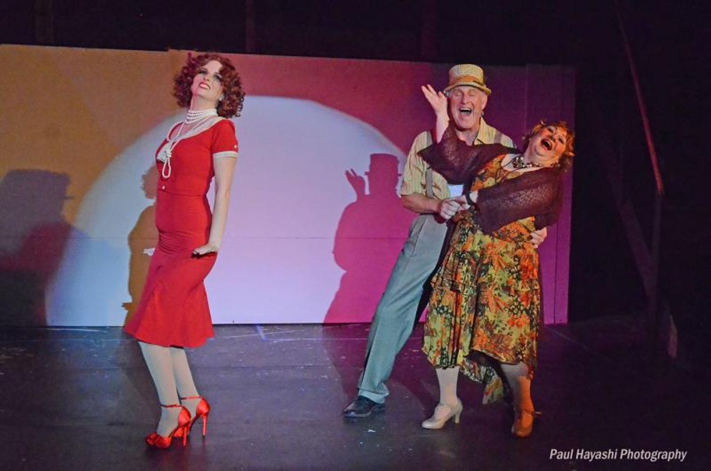 Review: DTW's Production of ANNIE is a Winner for Adults and Kids Alike.  Image