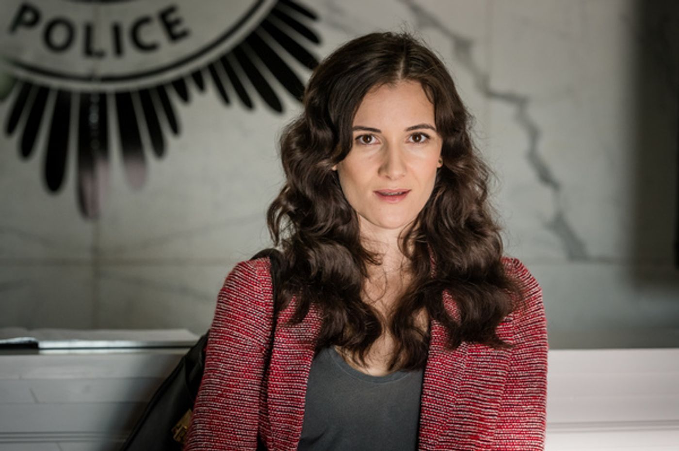 Photo Flash: Netflix Shares First Look at Harlan Coben Crime Thriller THE FIVE  Image