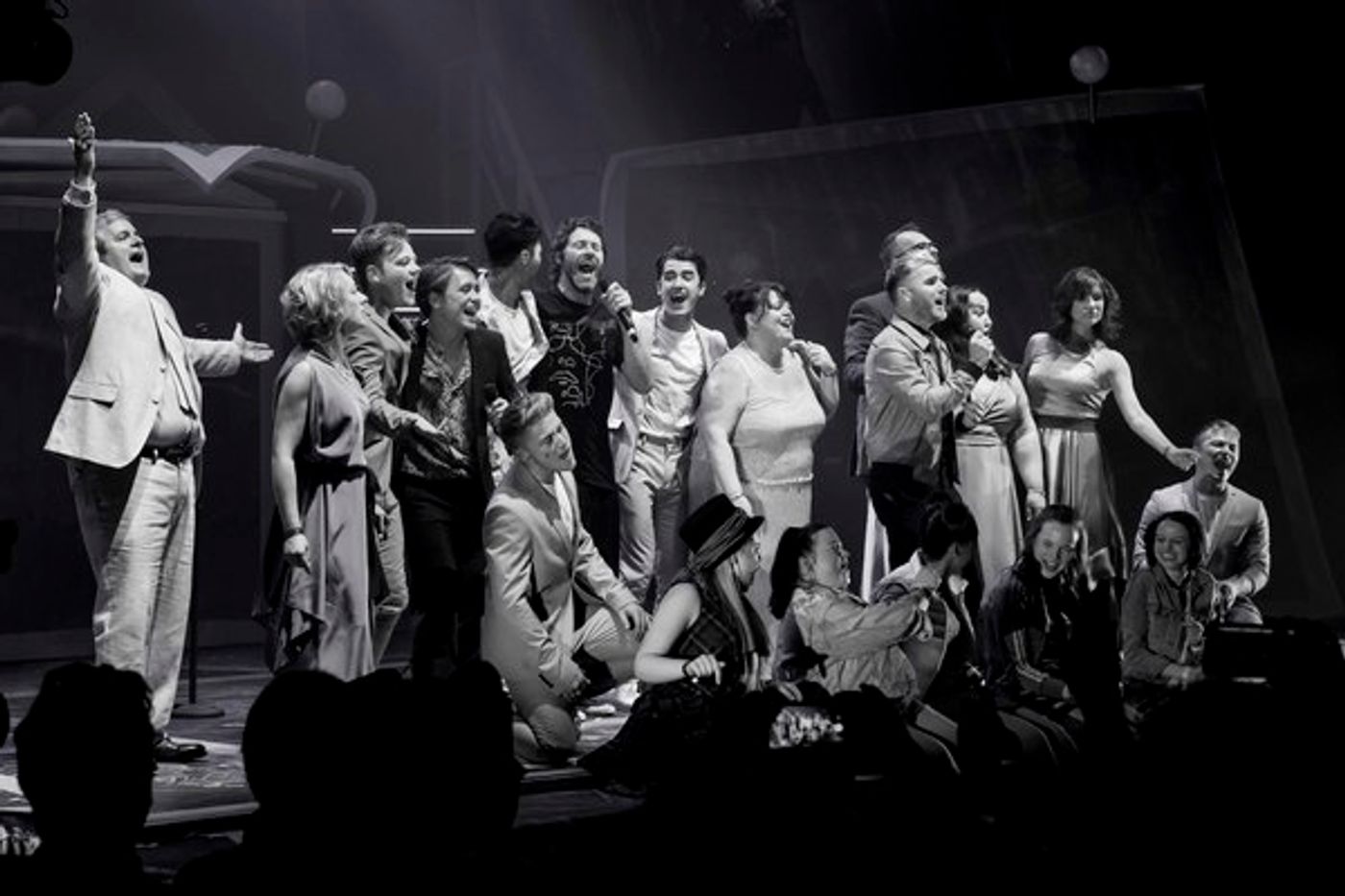 Photo Flash: Take That Joins the Cast of THE BAND in Manchester  Image
