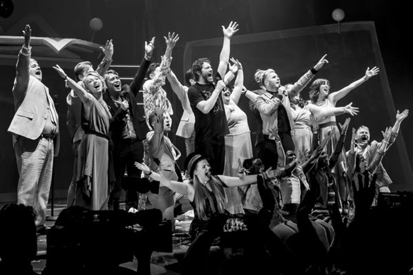 Photo Flash: Take That Joins the Cast of THE BAND in Manchester  Image