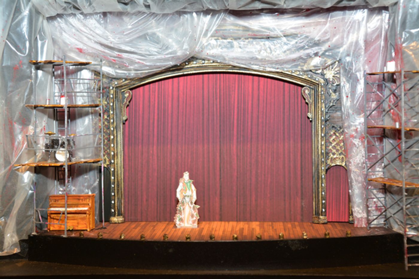 Photo Coverage: Meet the Cast of Howard Crabtree's WHEN PIGS FLY!  Image