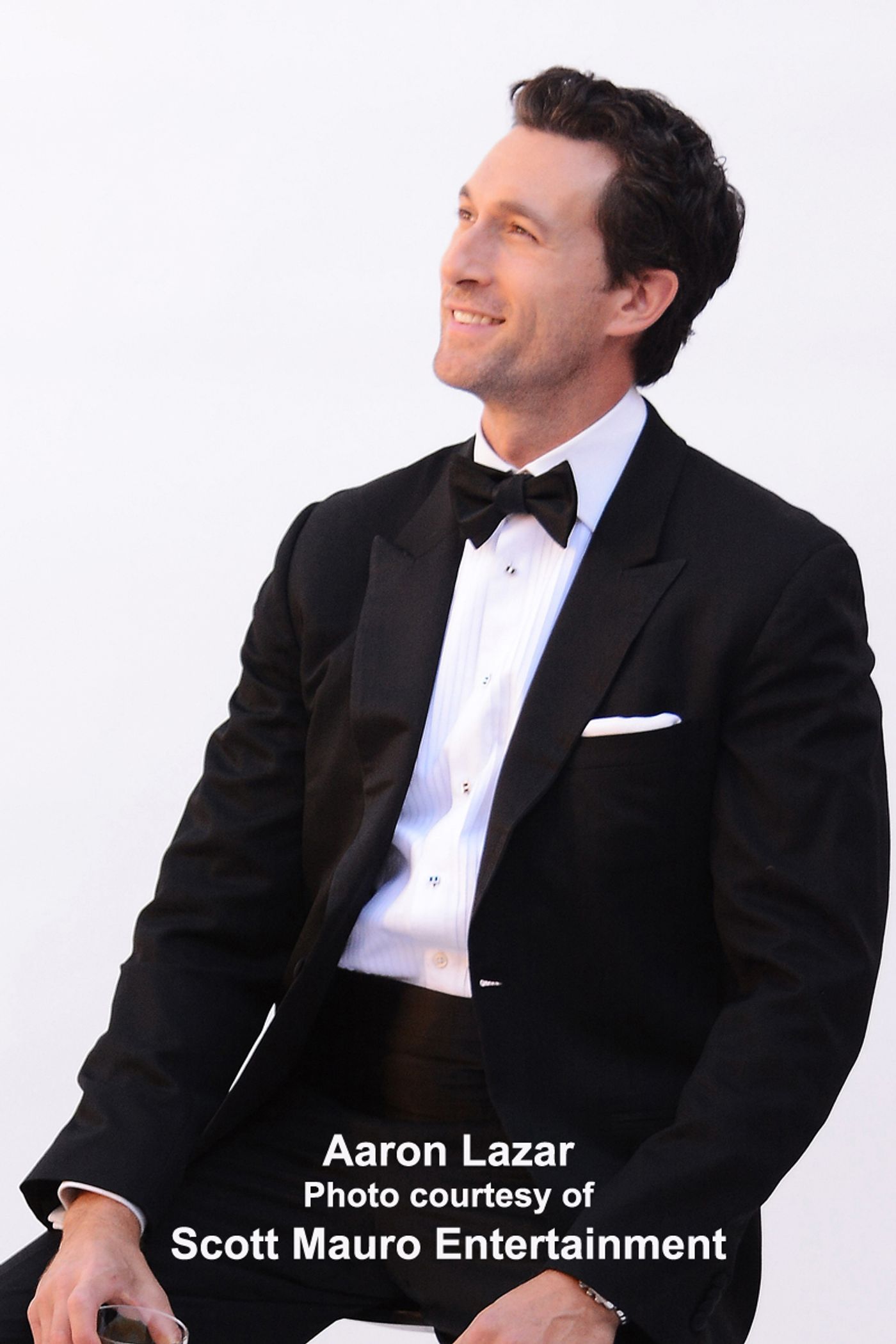 Interview: Aaron Lazar Singing & Producing His Way FROM BROADWAY TO HOLLYWOOD  Image