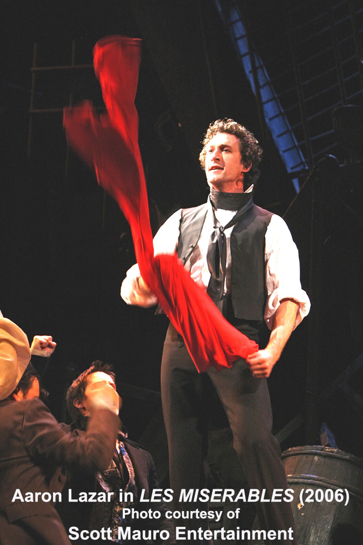 Interview: Aaron Lazar Singing & Producing His Way FROM BROADWAY TO HOLLYWOOD  Image