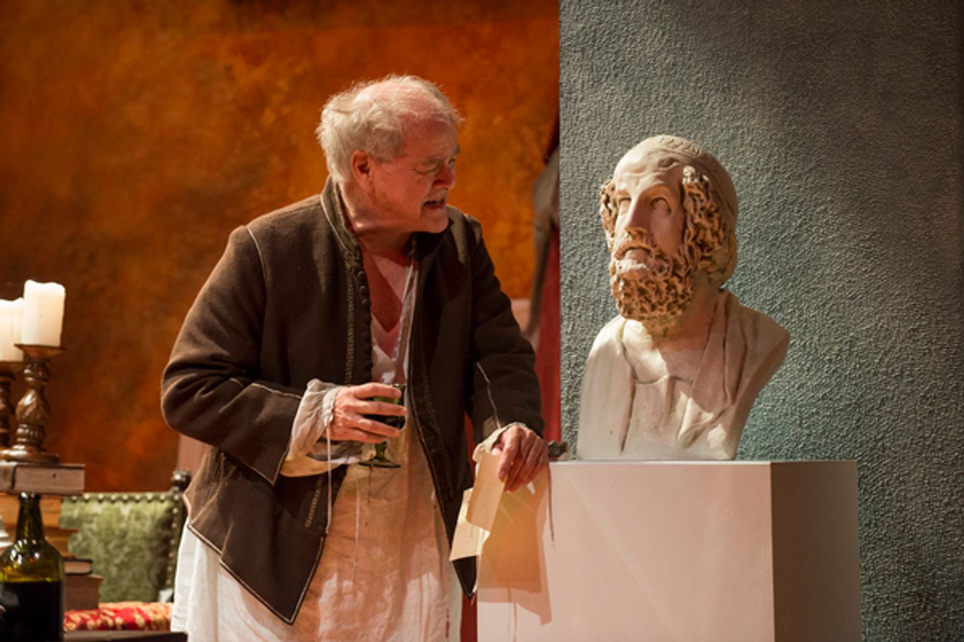 Photo Flash: First Look at Francis Guinan and More in THE REMBRANDT at Steppenwolf Theatre Company  Image