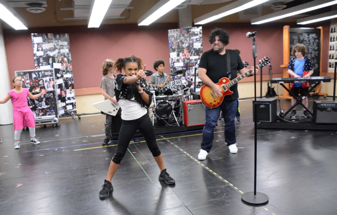 Photo Coverage: SCHOOL OF ROCK Touring Company Meets The Press  Image