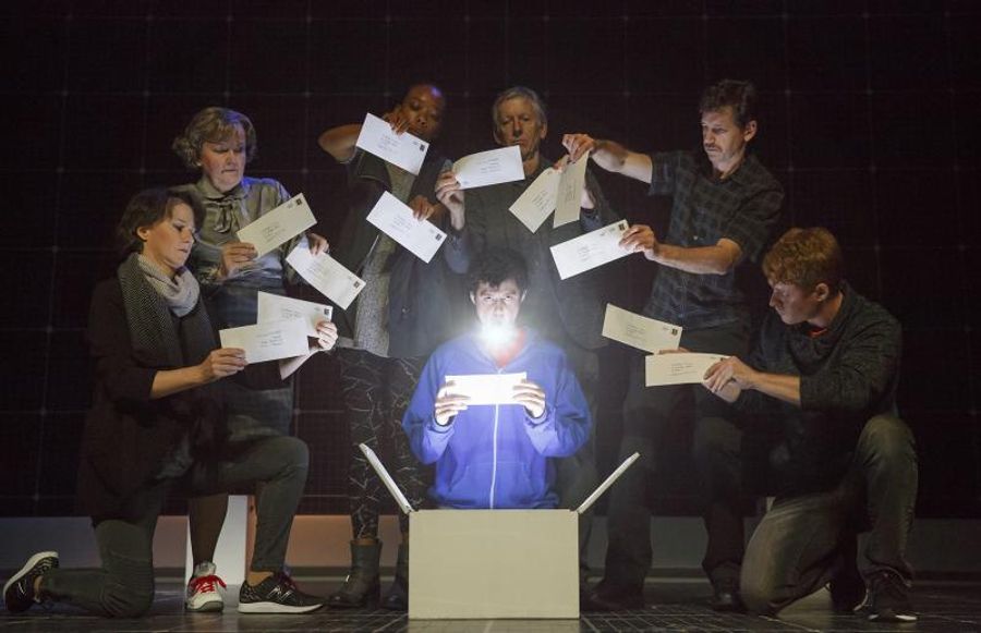 Review: Theatrically Inventive CURIOUS INCIDENT Tour Captivates at OC's Segerstrom Center Image