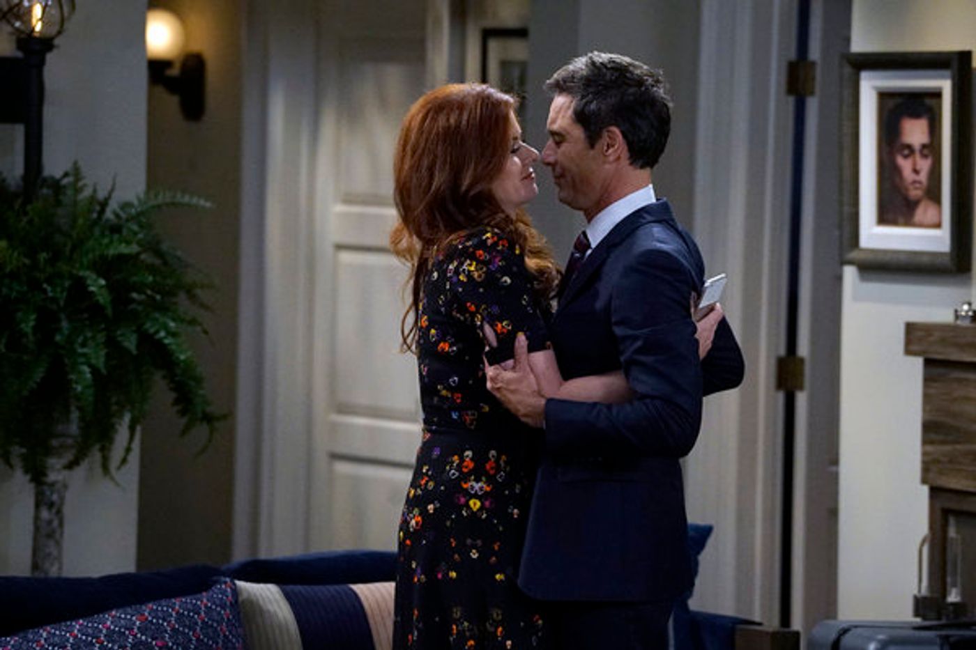 Photo Flash: First Look at Return of NBC's WILL & GRACE - '11 Years Later'  Image