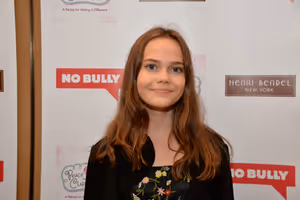 Oona Laurence @ BroadwayWorld Oona Laurence Photo
