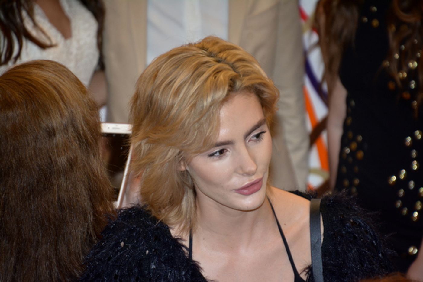 Photo Coverage: PEACE, LOVE, NO BULLY Performs at Henri Bendel Flagship Store  Image