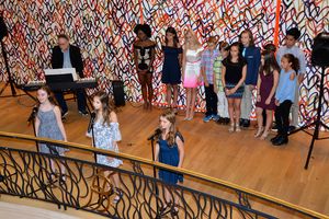 Joe Baker, Madison Mullahey, Carrie Berk, Abigail Shapiro, Jamilah Rosemond, Victoria Csatay, Alexa Reeva, Alex St. Andre, Cameron Mann, Miranda Jo Demott, Jack Richman, Merin McCallum, James Ignacio and Isabelle Livingston @ BroadwayWorld Joe Baker, Madison Mullahey, Carrie Berk, Abigail Shapiro, Jamilah Rosemond, Victoria Photo