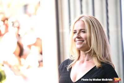  Elisabeth Shue  Photo