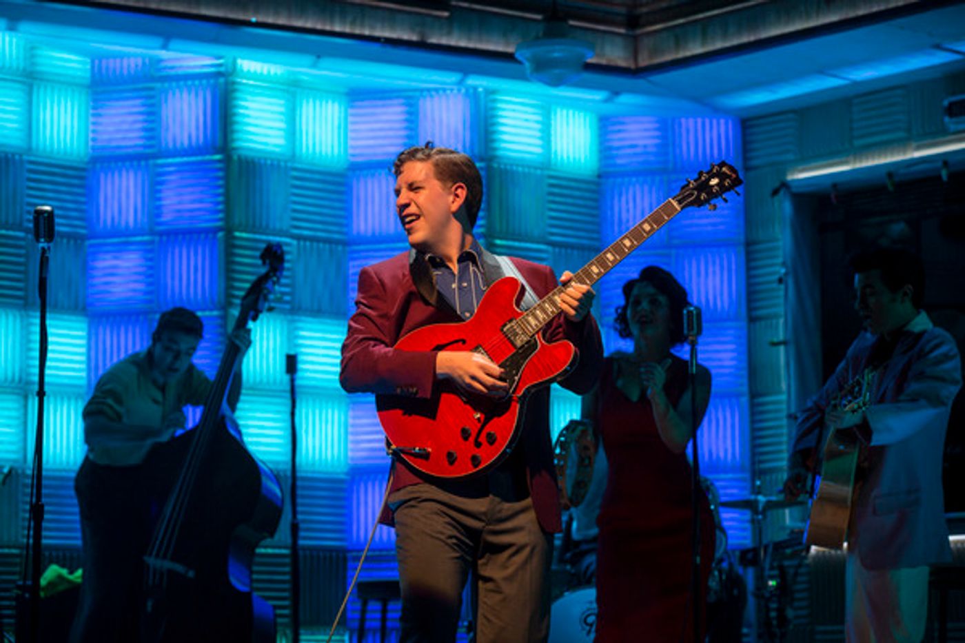 Photo Flash: Great Balls of Fire! Get a First Look at Paramount Theatre's MILLION DOLLAR QUARTET  Image