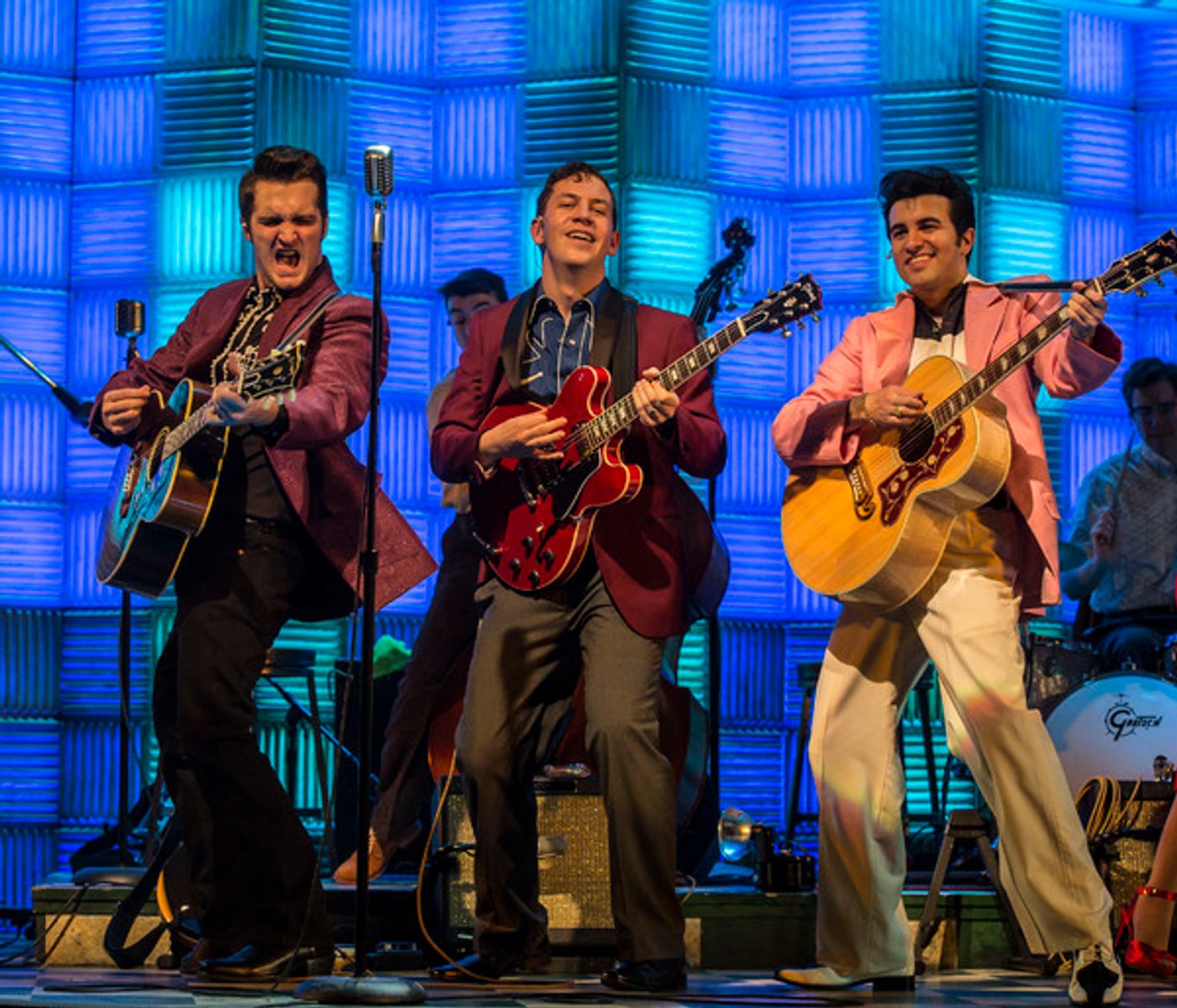 Photo Flash: Great Balls of Fire! Get a First Look at Paramount Theatre's MILLION DOLLAR QUARTET  Image
