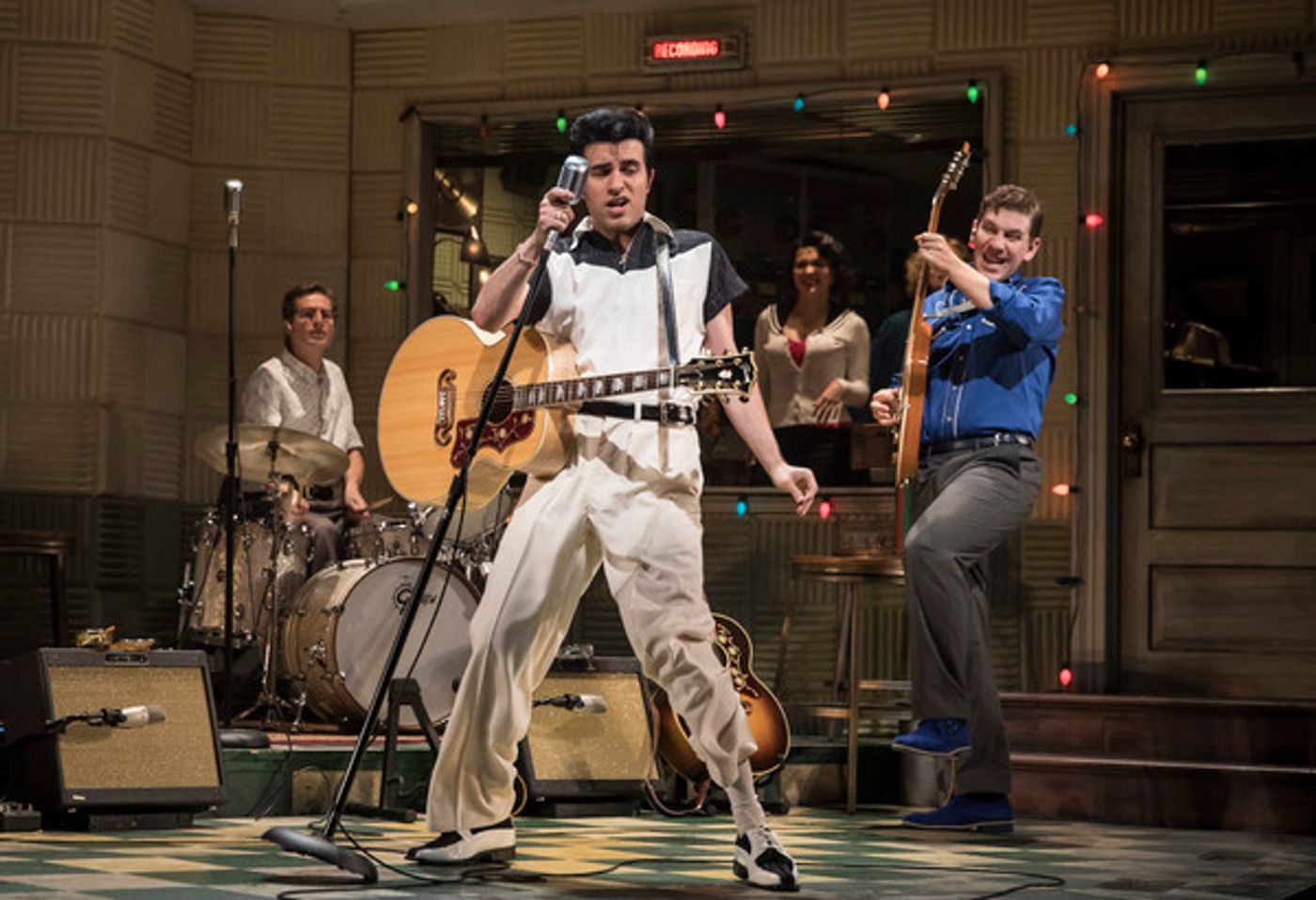 Photo Flash: Great Balls of Fire! Get a First Look at Paramount Theatre's MILLION DOLLAR QUARTET  Image