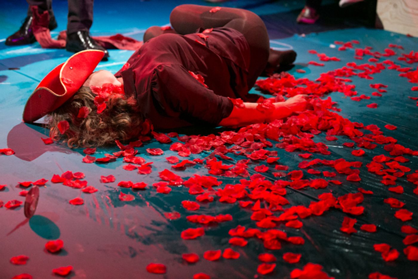 Photo Flash: First Look at THE UNKNOWN ISLAND at the Gate Theatre  Image