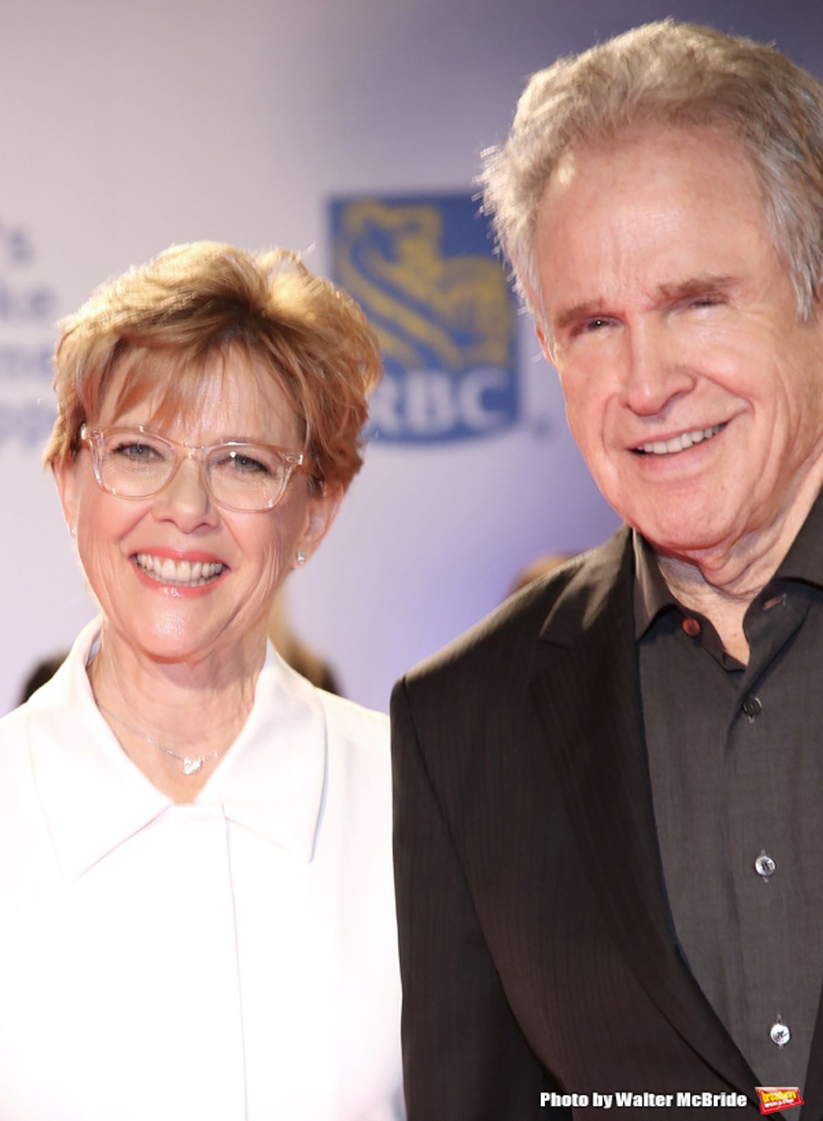 Annette Bening and Warren Beatty  at 
