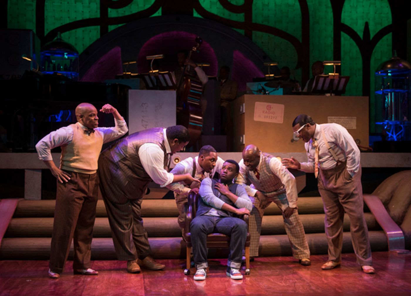 Photo Flash: First Look at FIVE GUYS NAMED MOE at the Court Theatre  Image