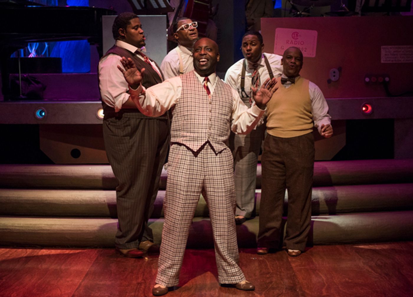 Photo Flash: First Look at FIVE GUYS NAMED MOE at the Court Theatre  Image