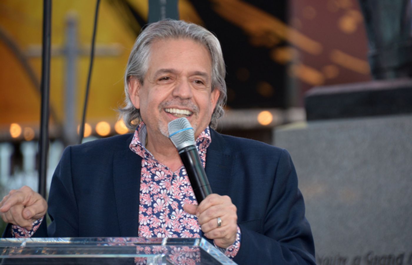 Photo Coverage: Lin-Manuel Miranda, Mandy Gonzalez and More Attend VIVA BROADWAY!  Image