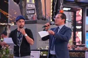 Lin-Manuel Miranda and John Leguizamo @ BroadwayWorld Lin-Manuel Miranda and John Leguizamo Photo