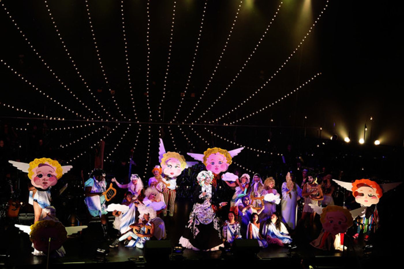 Photo Flash: Taylor Mac's A 24-DECADE HISTORY OF POPULAR MUSIC Arrives at the Curran in Style  Image