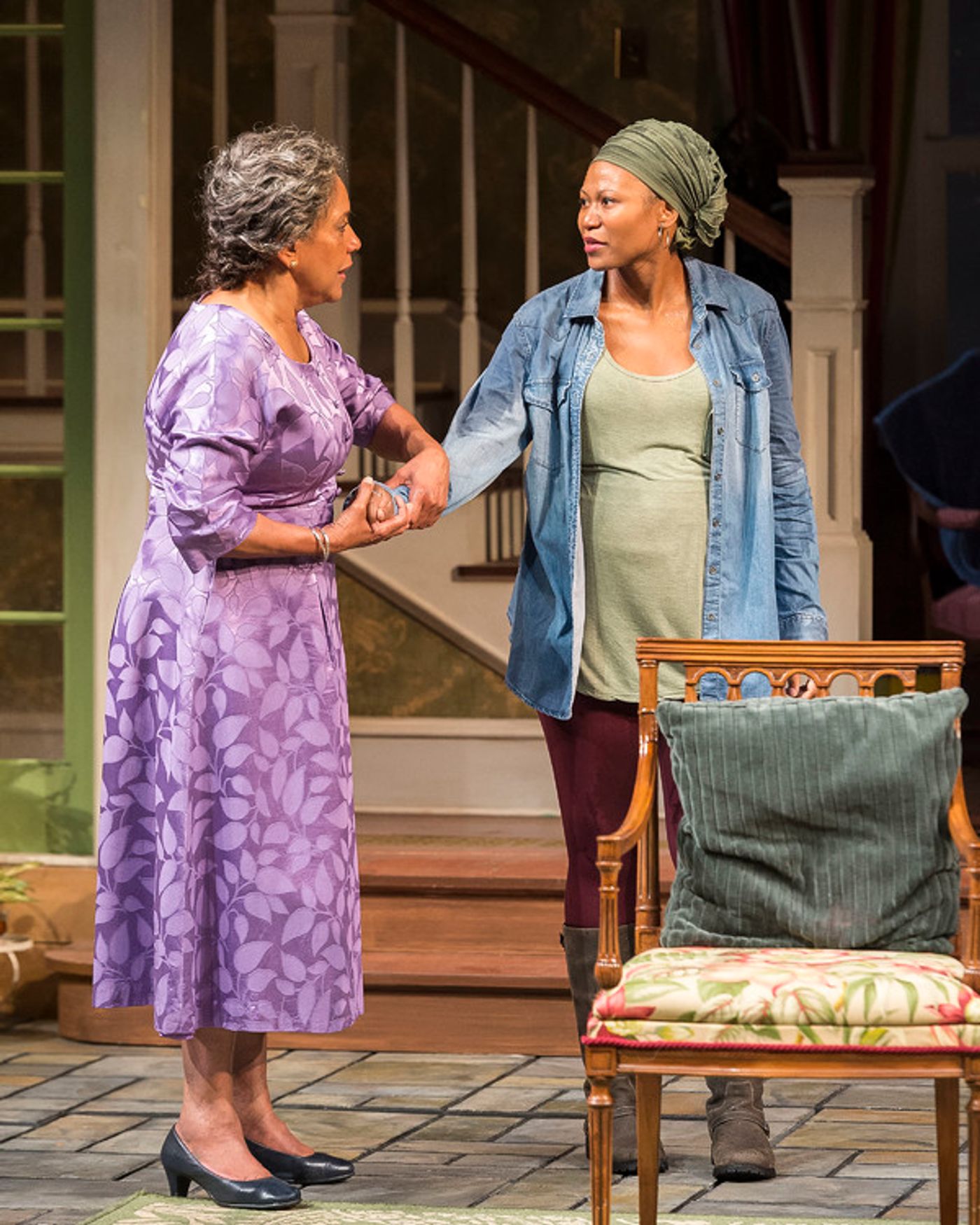 Photo Flash: First Look at Phylicia Rashad in HEAD OF PASSES at the Taper  Image