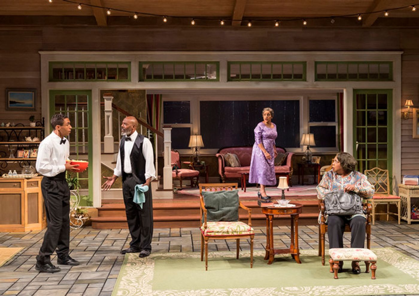 Photo Flash: First Look at Phylicia Rashad in HEAD OF PASSES at the Taper  Image