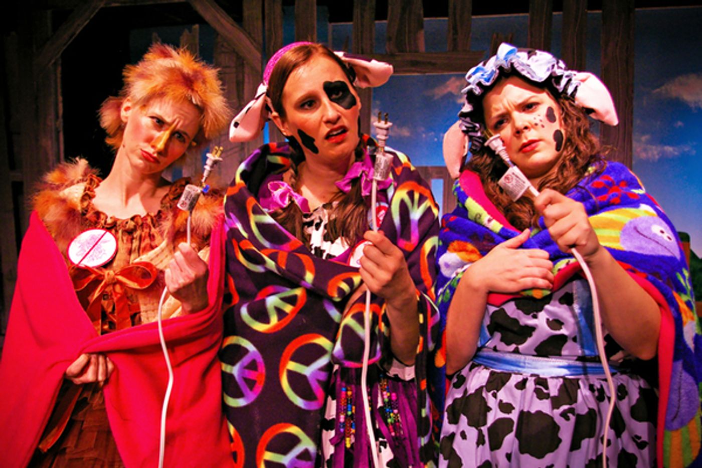 Photo Flash: First Look at CLICK CLACK MOO: COWS THAT TYPE at Main Street Theater  Image