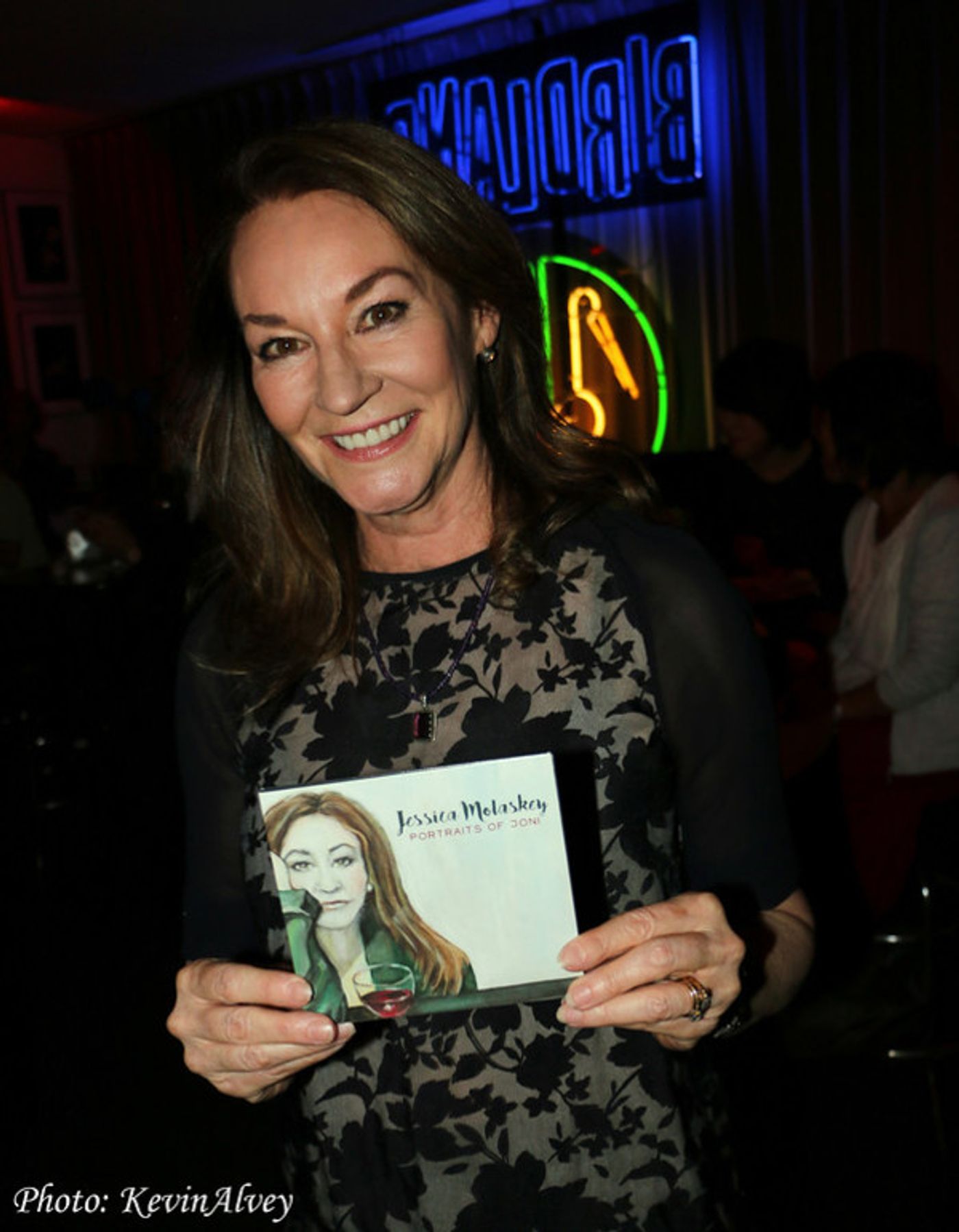 Photo Flash: Jessica Molaskey Celebrates PORTRAITS OF JONI Album at Birdland  Image