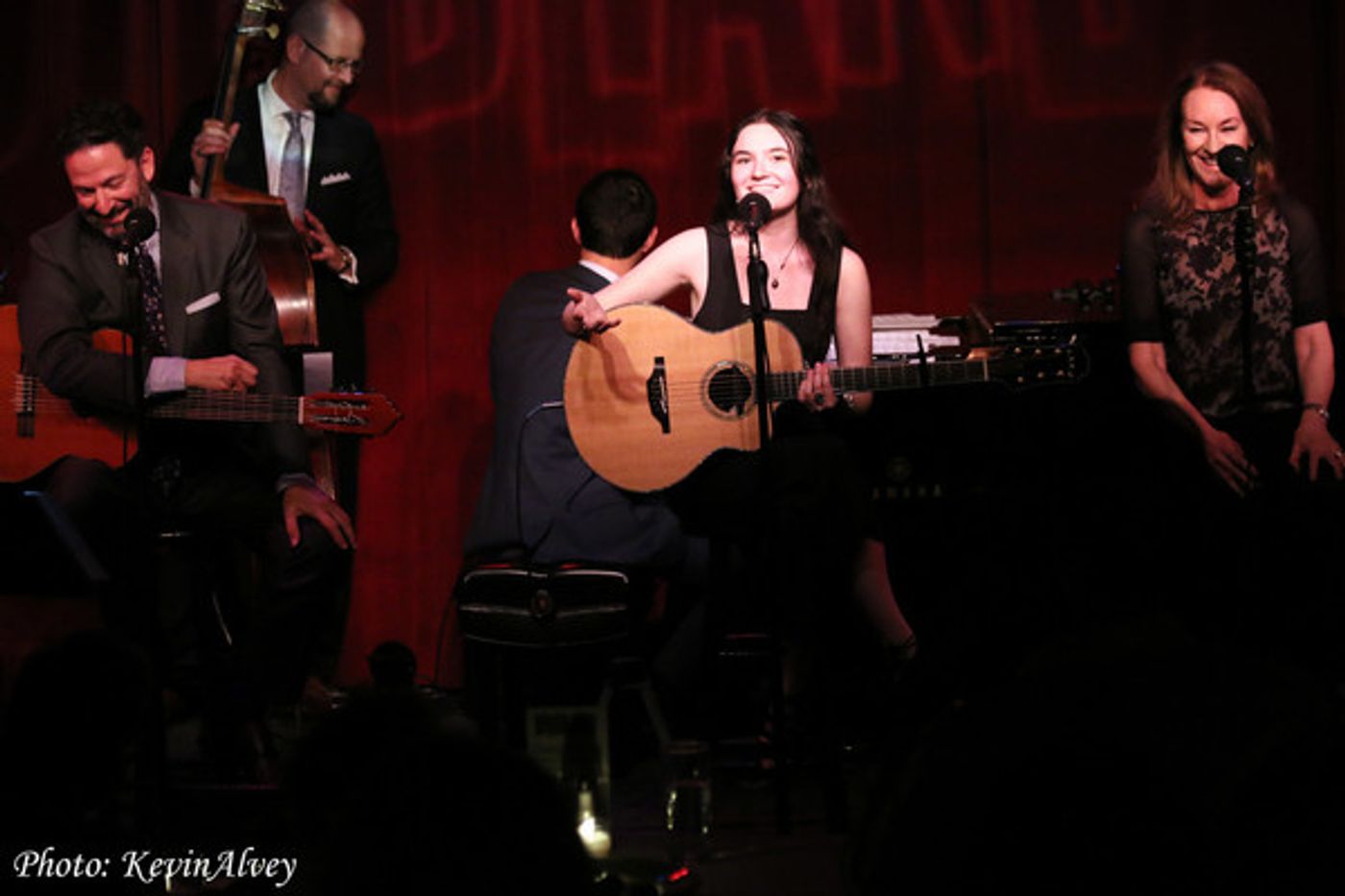 Photo Flash: Jessica Molaskey Celebrates PORTRAITS OF JONI Album at Birdland Photo Flash: Jessica Molaskey Celebrates PORTRAITS OF JONI Album at Birdland Image