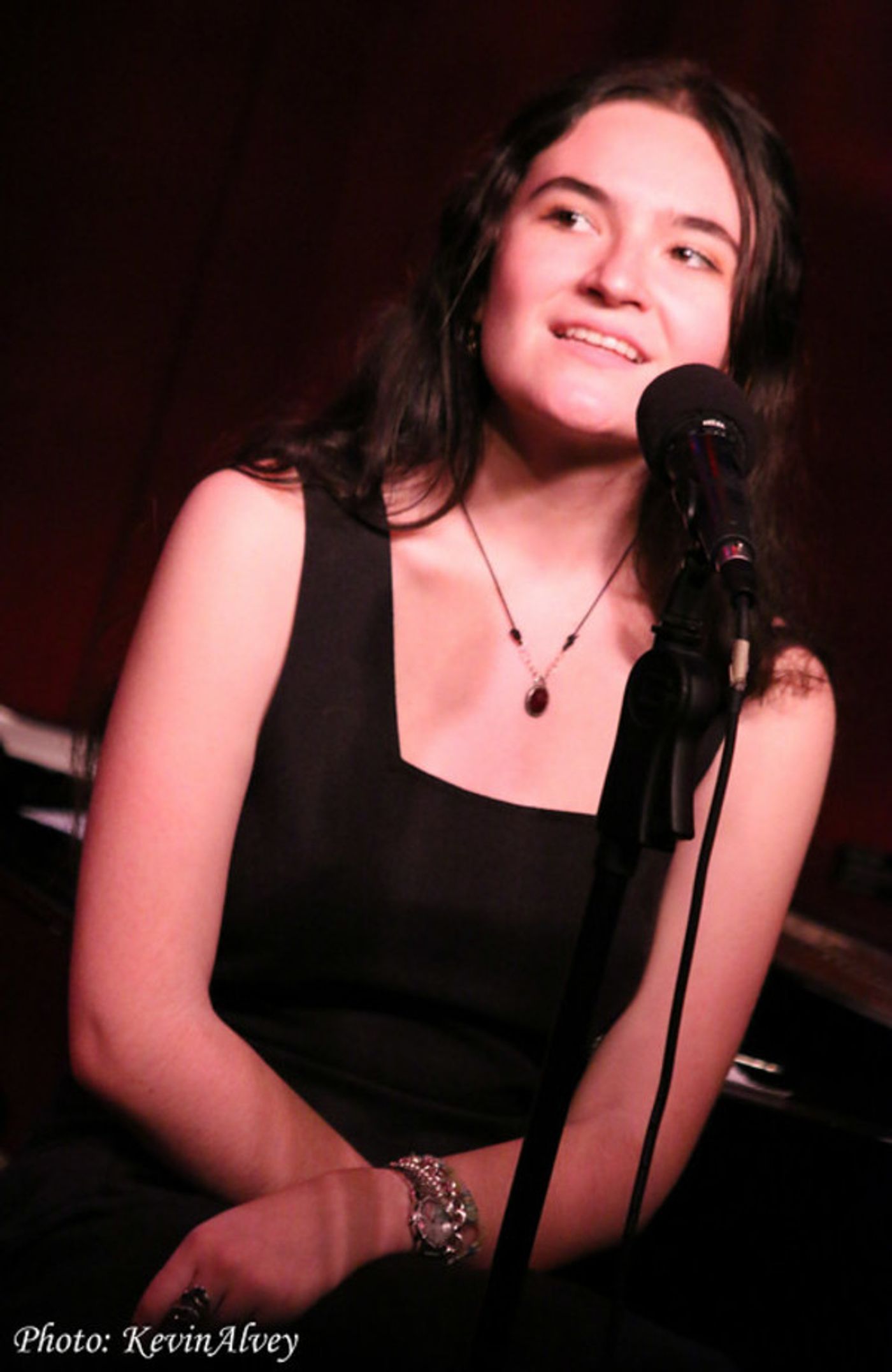 Photo Flash: Jessica Molaskey Celebrates PORTRAITS OF JONI Album at Birdland  Image