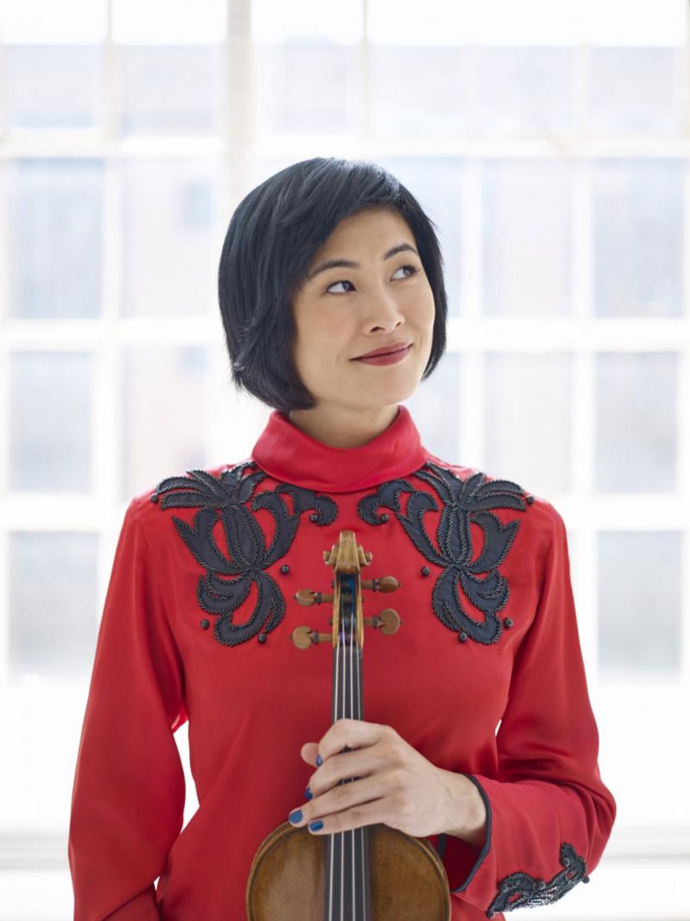 Peter Oundjian to Guest Conduct LACO in Concert with Violinist Jennifer Koh  Image