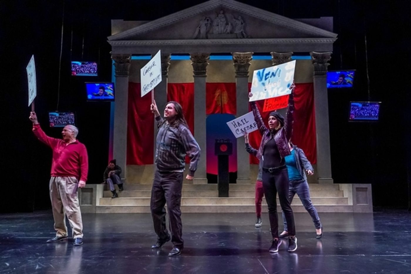 Review: Et Tu, Brute? is Comme Ci Comme Ça with Seattle Shakespeare Company's JULIUS CAESAR  Image