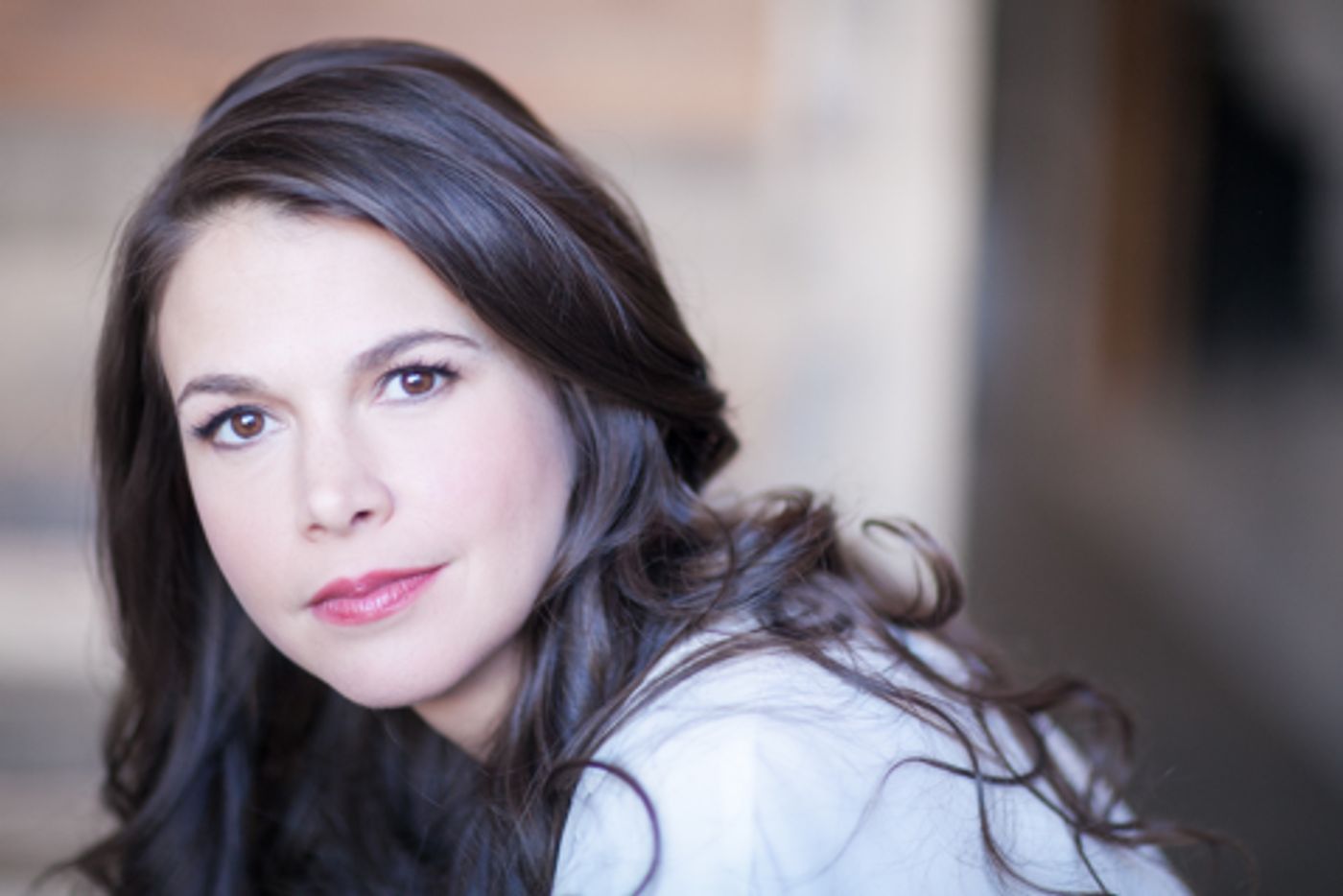 Sutton Foster, Hugh Bonneville Join Mormon Tabernacle Choir for
Annual Christmas Concerts  Image