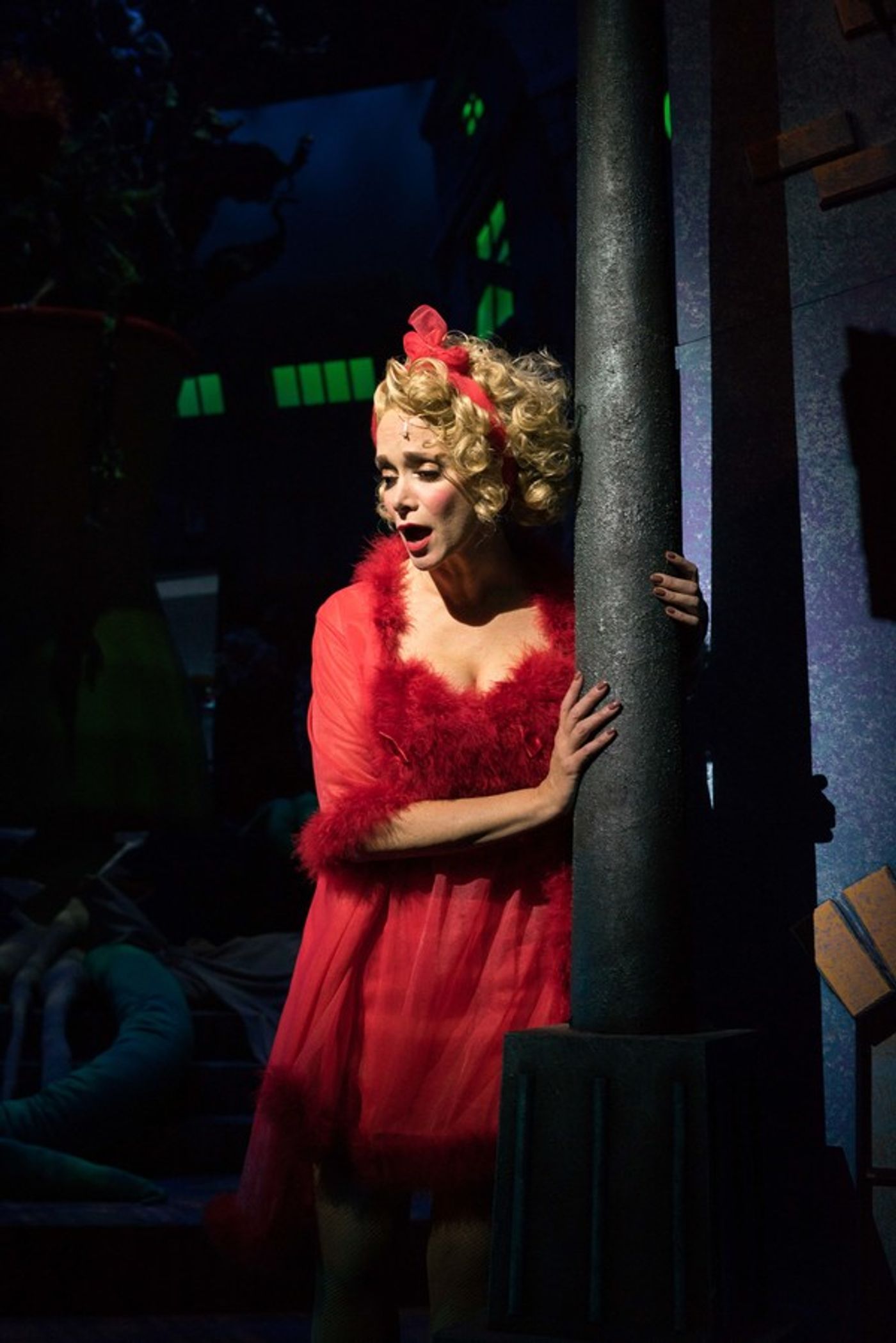 Photo Flash: First Look LITTLE SHOP OF HORRORS at Fulton Theatre  Image