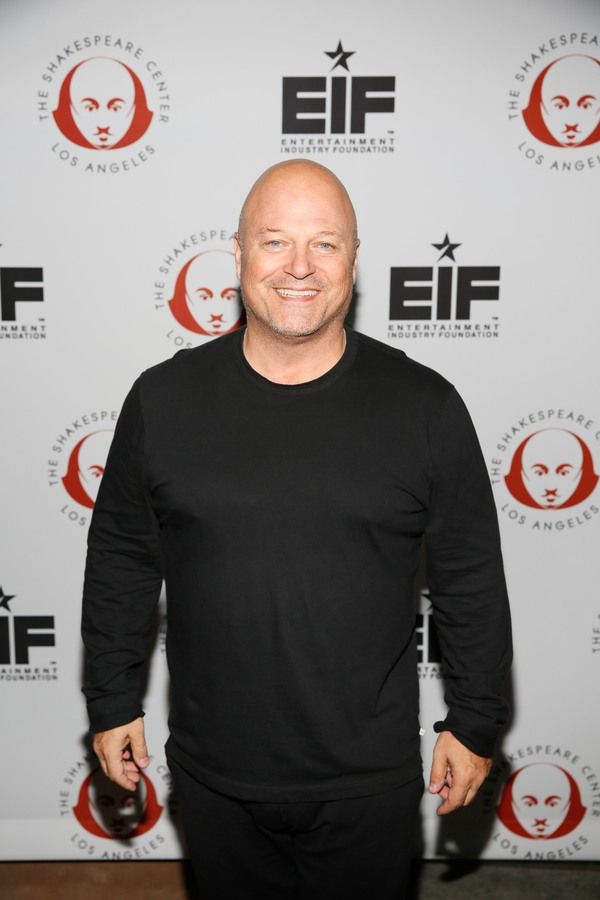 Michael Chiklis Photo