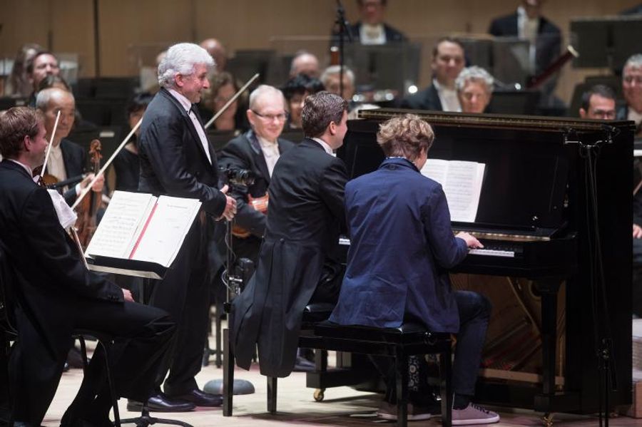 Review: TORONTO SYMPHONY Season Launch Delivers Surprises Image
