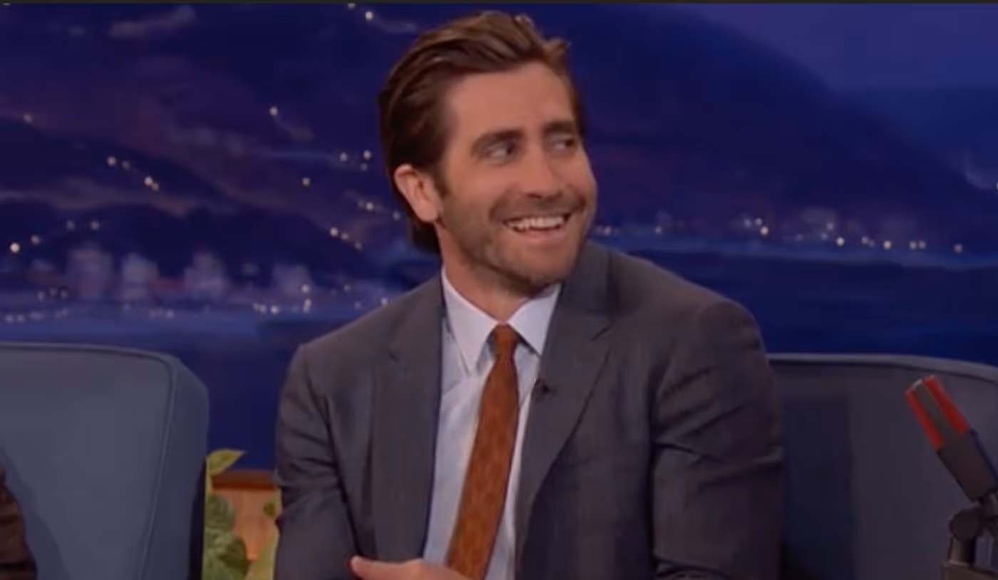 VIDEO: Jake Gyllenhaal Admits He Knows Broadway Better Than Baseball Image