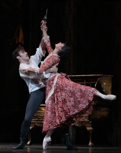 Ballet: Mayerling
Choreographer: Sir Kenneth MacMillan
Dancer(s): Karina Gonzalez as  Photo