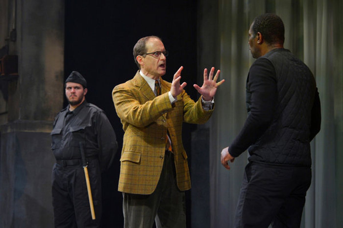 Photo Flash: Intense First Look at John Douglas Thompson in HAMLET at American Conservatory Theater Photo Flash: Intense First Look at John Douglas Thompson in HAMLET at American Conservatory Theater Image